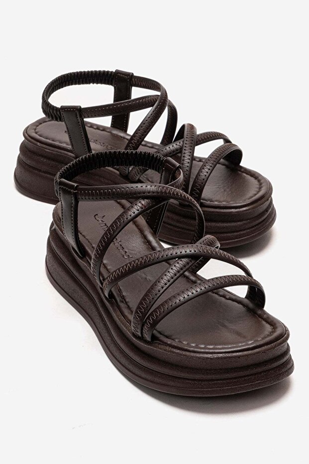 Women's Double Cross Piped Sandals Brown