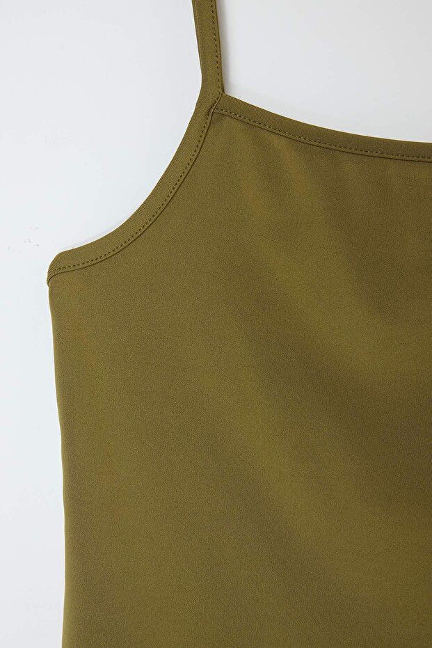 Beyaz-Yeşil 2'li Paket Askılı Crop Fitted Esnek Örme Atlet TBBSS26CV00002 - 10