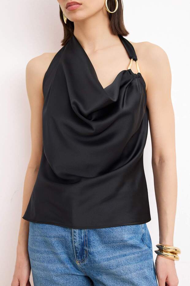 Siyah Düz Halter Yaka Kolsuz Dokuma Saten Gündüz / Gece Bluz TPRSS26BZ00049 - 3