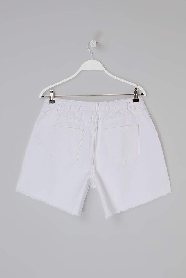 Beyaz Yırtıklı Lastikli Normal Bel Mini %100 Pamuk Non-Stretch Büyük Beden Denim Şort TBBSS26AP00019 - 6