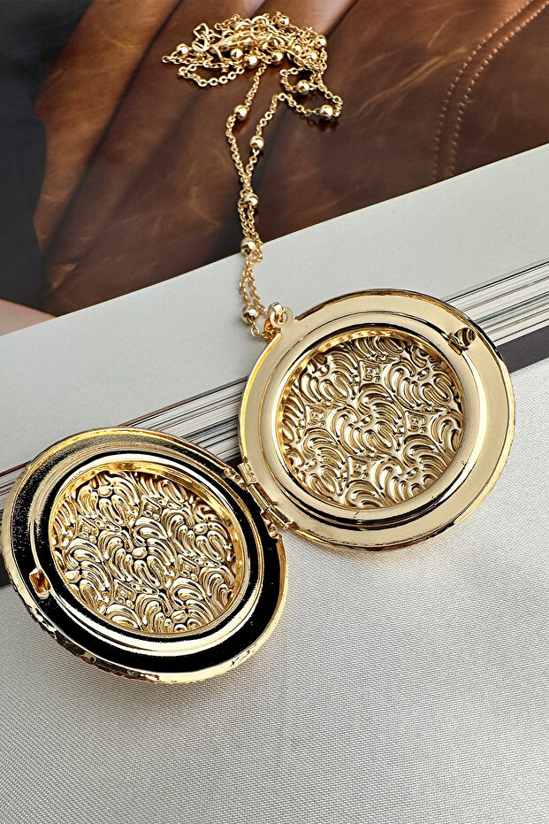 قلادة صدفي منقوشة - 3