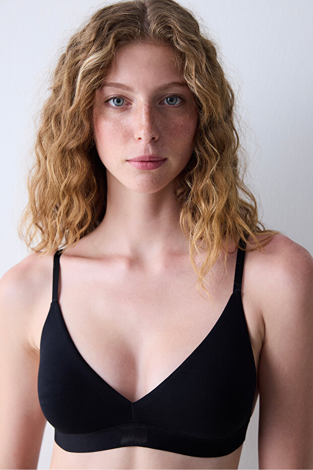 حمالة صدر سوداء مثلثة ناعمة - 3