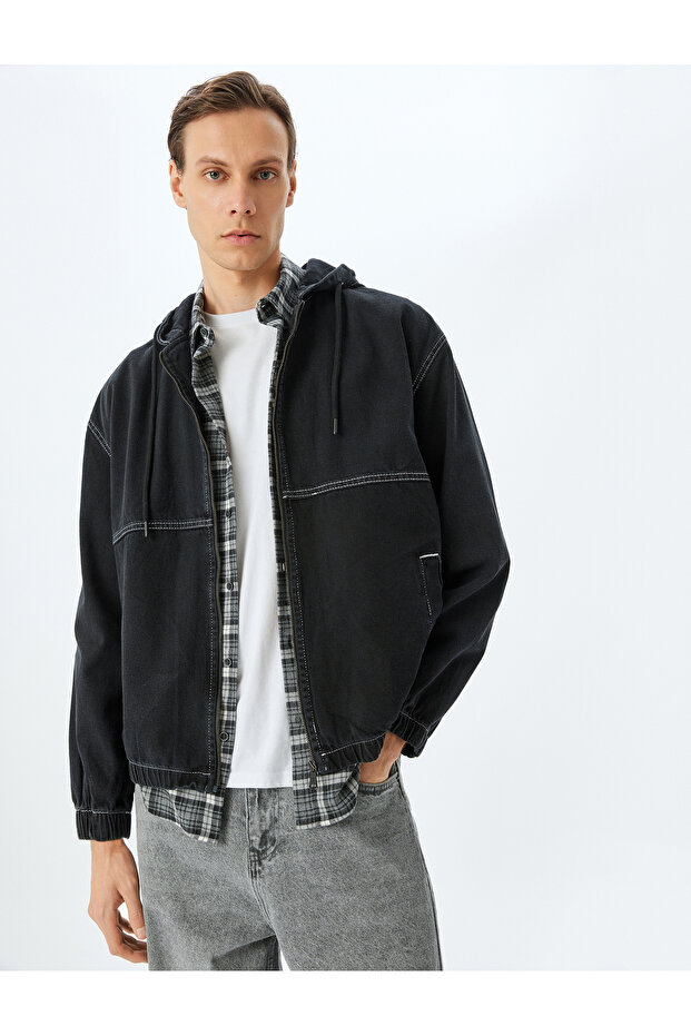 Cotton Pocketed Sewing Detailed Zippered Hooded Denim Jacket