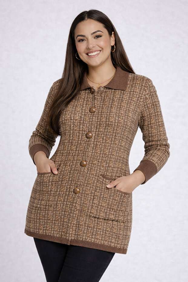 Women's Front Button Double Pocketed Patterned Glittery Plus Size Cardigan