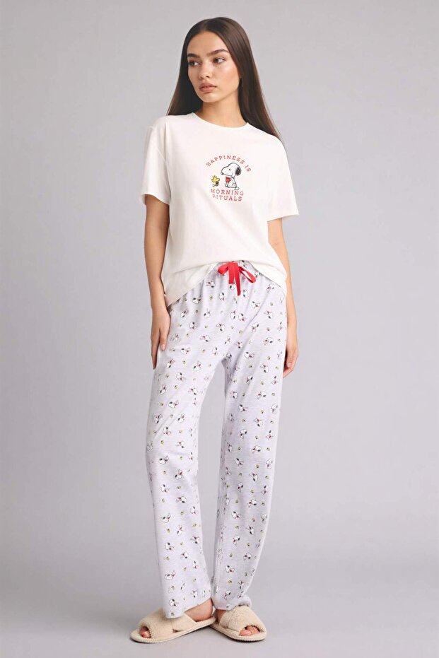 طقم Snoopy من قطعتين بقصة عادية وأكمام قصيرة - G8320AX26SP