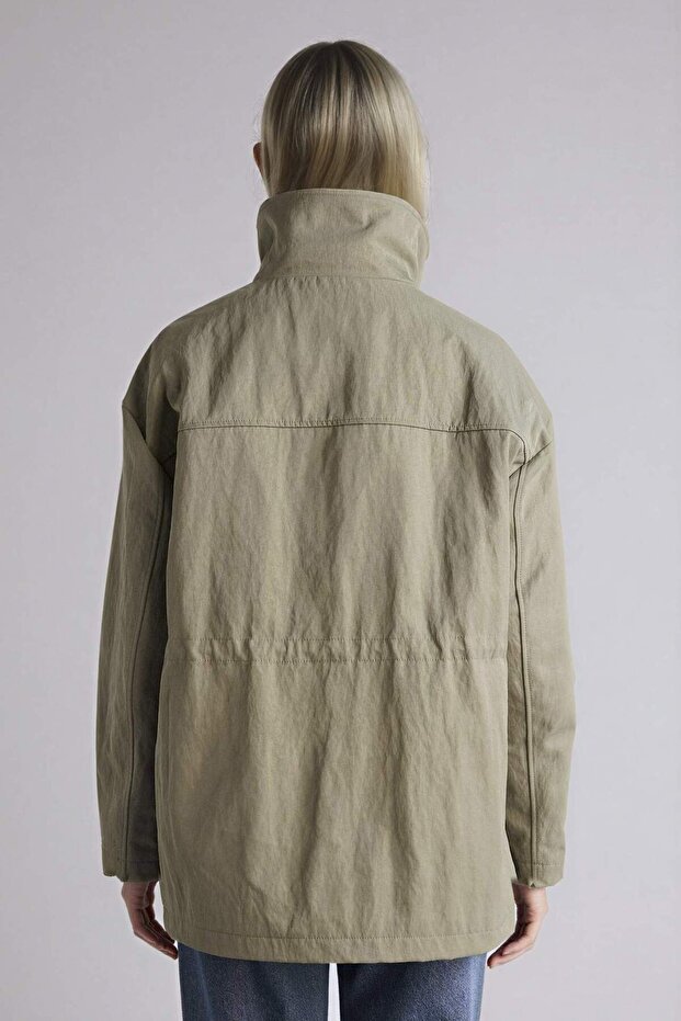 معطف مقاوم للماء ذو ياقة عالية G5728AX26SP - 6