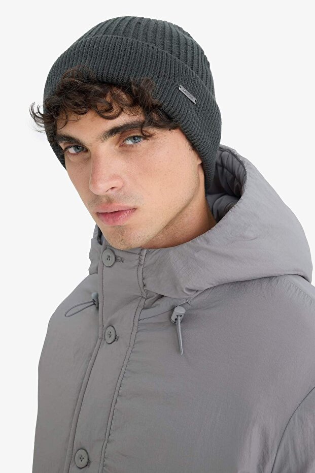 Men's Knitwear Labelled Beanie F4129Ax25Wn