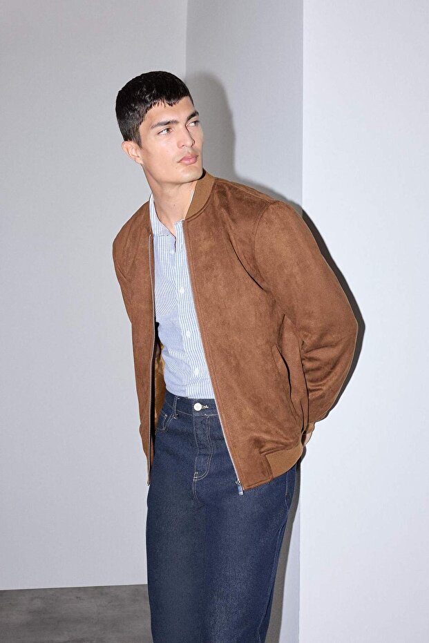 Slim Fit Suede College Collar Zip-Up Double Pocketed Transitional Spring Bomber Jacket A3866AX