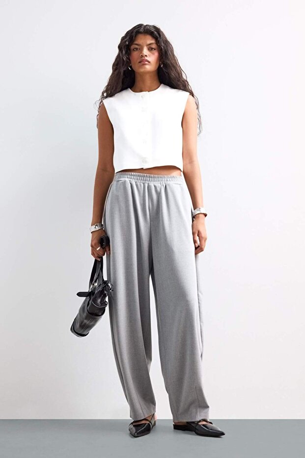 Baggy Fit Normal Waist Trousers F3375Ax25Au