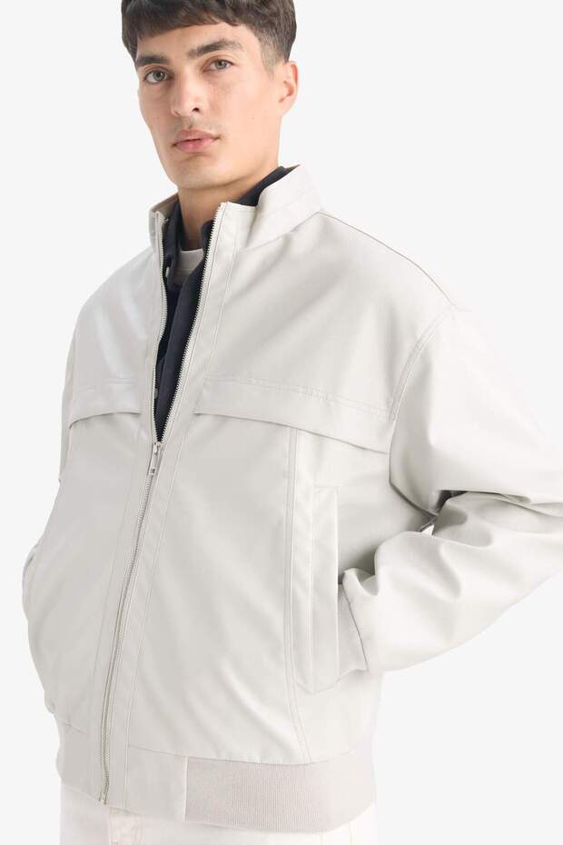 Oversize Fit Wide Fit Stand Collar Zippered Pocket Faux Leather Jacket Coat E8818Ax25Au