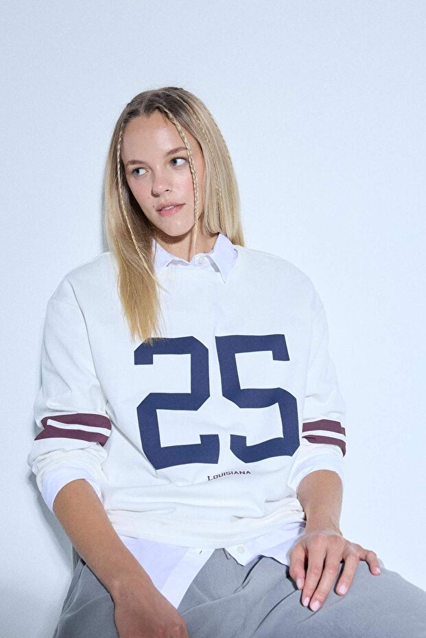 100% Cotton Loose Fit Printed Sweatshirt F8831Ax25Au