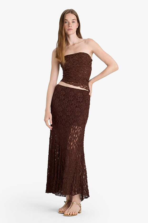 A Form High Waist Lace Maxi Skirt F7820Ax25Au
