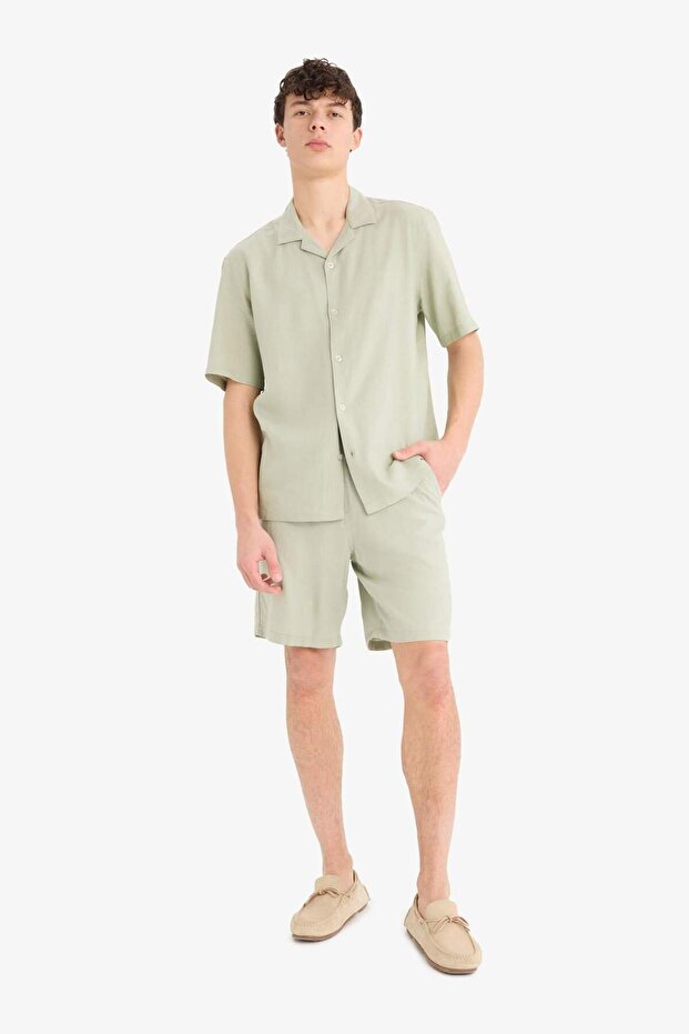 Relax Fit Waist Lace-Up Linen Blend Bermuda Shorts D9913Ax25Au