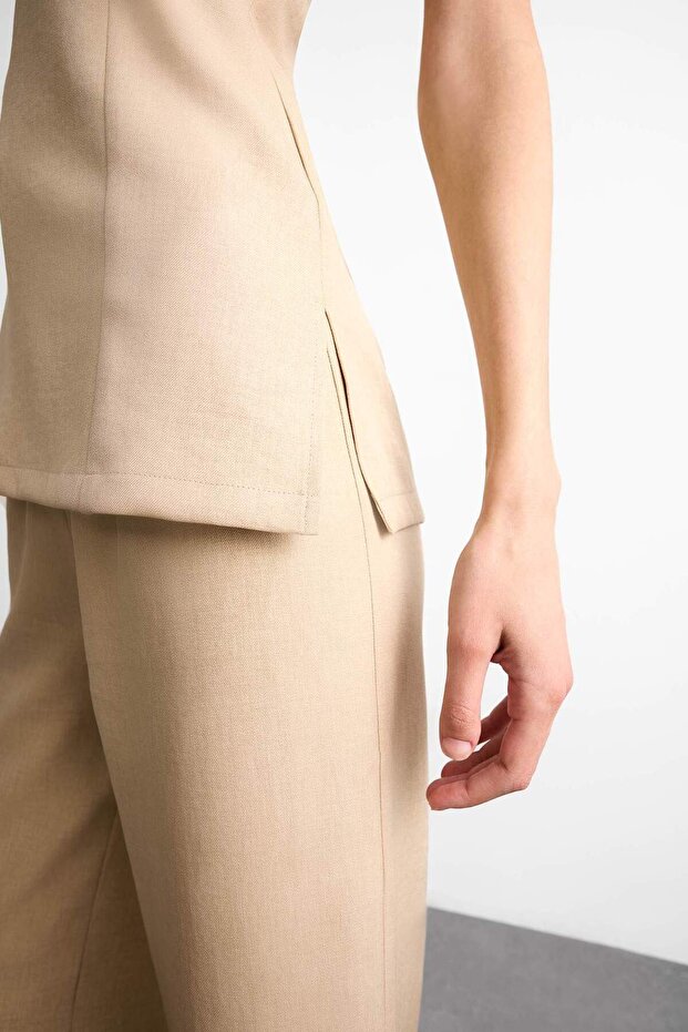 بلوزة سادة أساسية بدون حمالات للجسم F7979AX25SM - 7