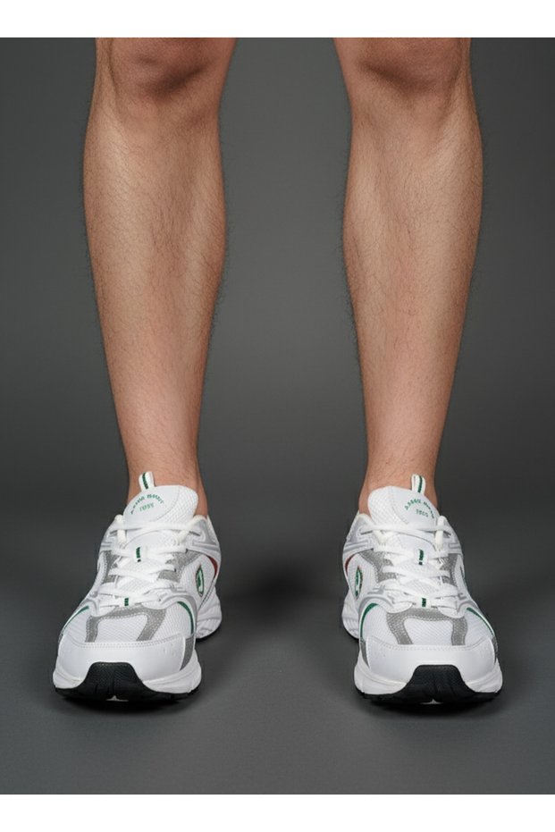 Sports Shoes