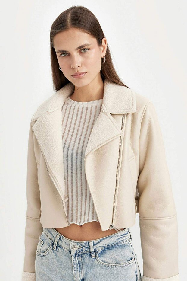 Waterproof Regular Fit Zippered Short Faux Leather Coat with Faux Fur Inside C1238Ax24Wn