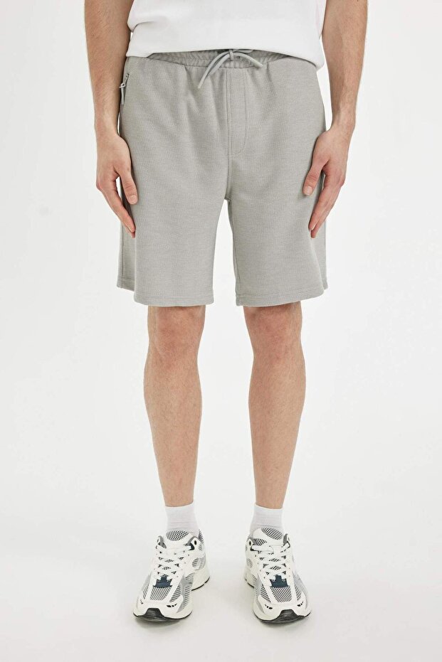 Regular Fit Düz Paça Cepli Basic Düz Şort B8792AX24SM - 1