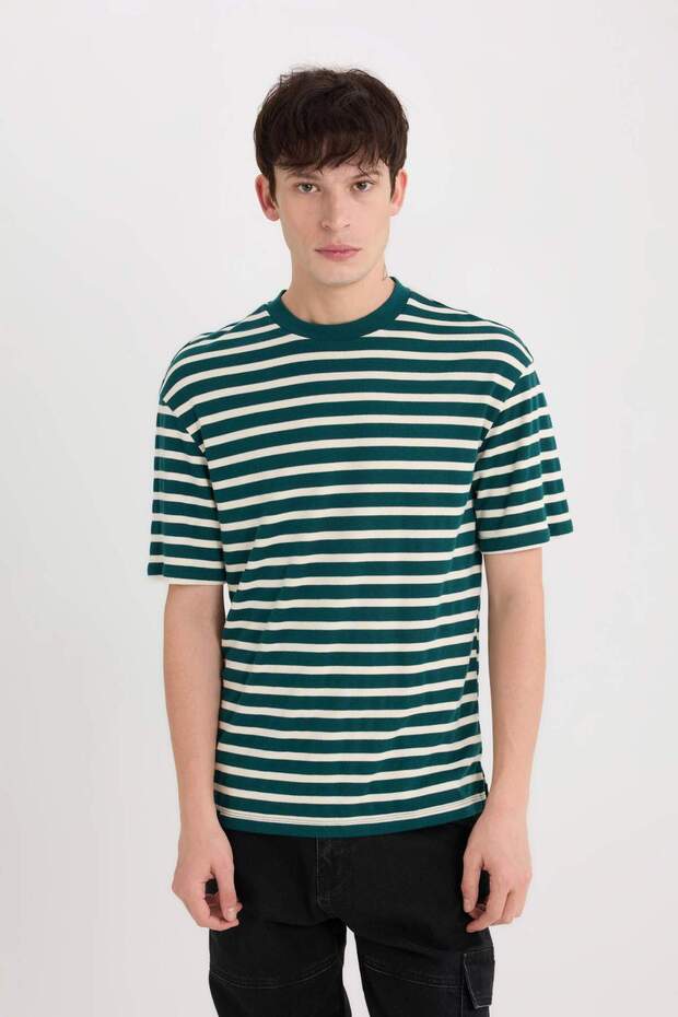 Boxy Fit Crew Neck Striped Short Sleeve Heavy Fabric T-Shirt B5910Ax24Sp
