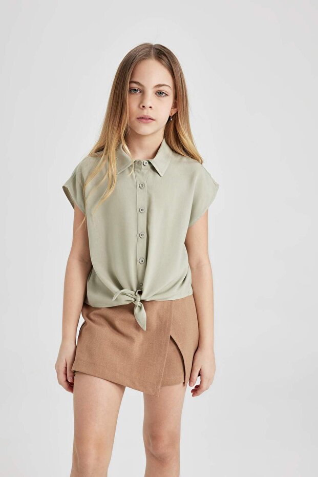 Girl's Cropped Fit Short Sleeve Shirt C0819A824Sm