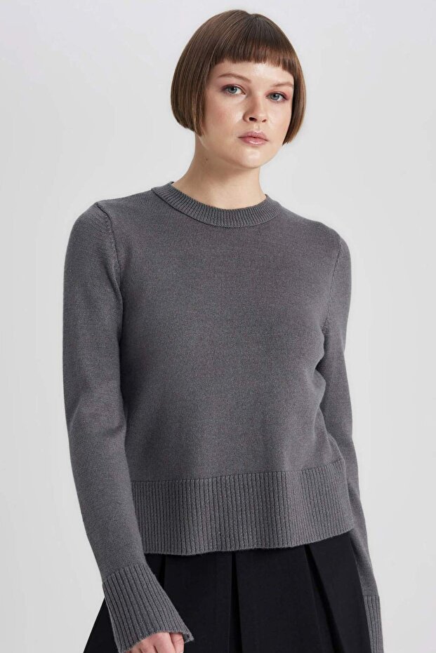 Regular Fit Strickpullover mit Rundhalsausschnitt C1886AX23WN - 1