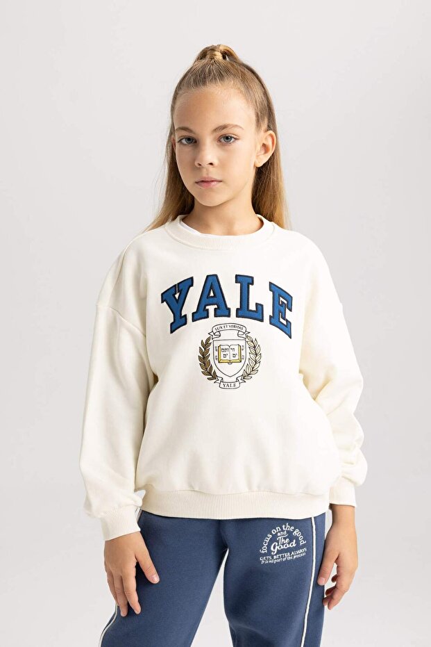 Yale University Relax Fit Crew Neck Sweatshirt for Girls A7737A823Au