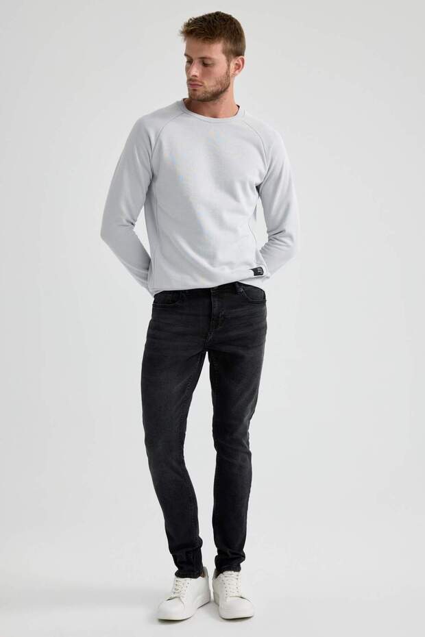 Gri Regular Fit Bisiklet Yaka Dokuma Etiketli Basic Düz Sweatshirt A5281AX23AU - 2