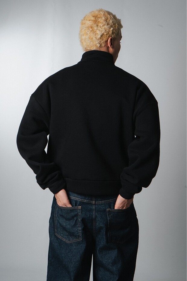سترة رجالية سوداء من Concrete Zip - 5