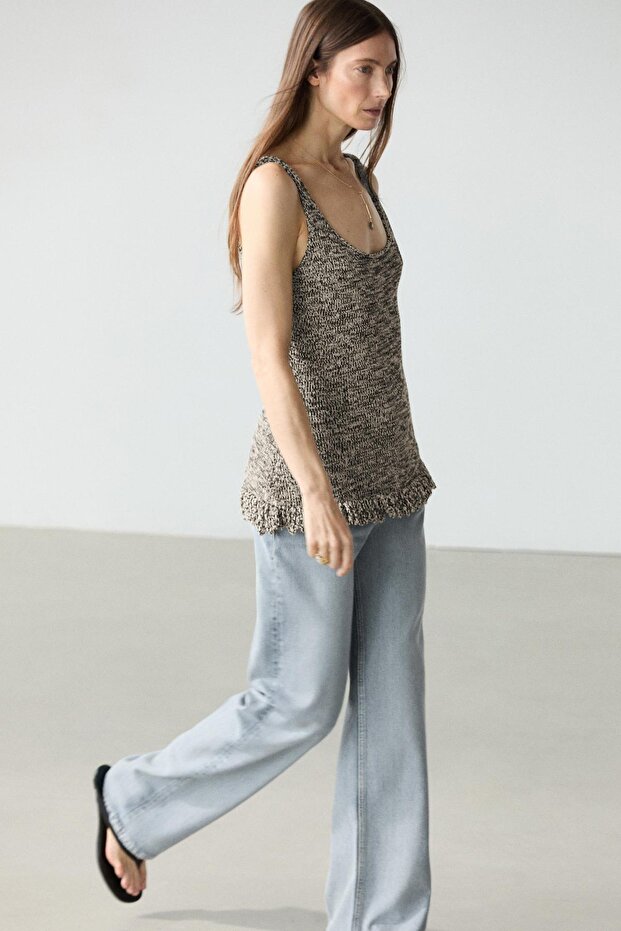 Püskül detaylı triko top - 3