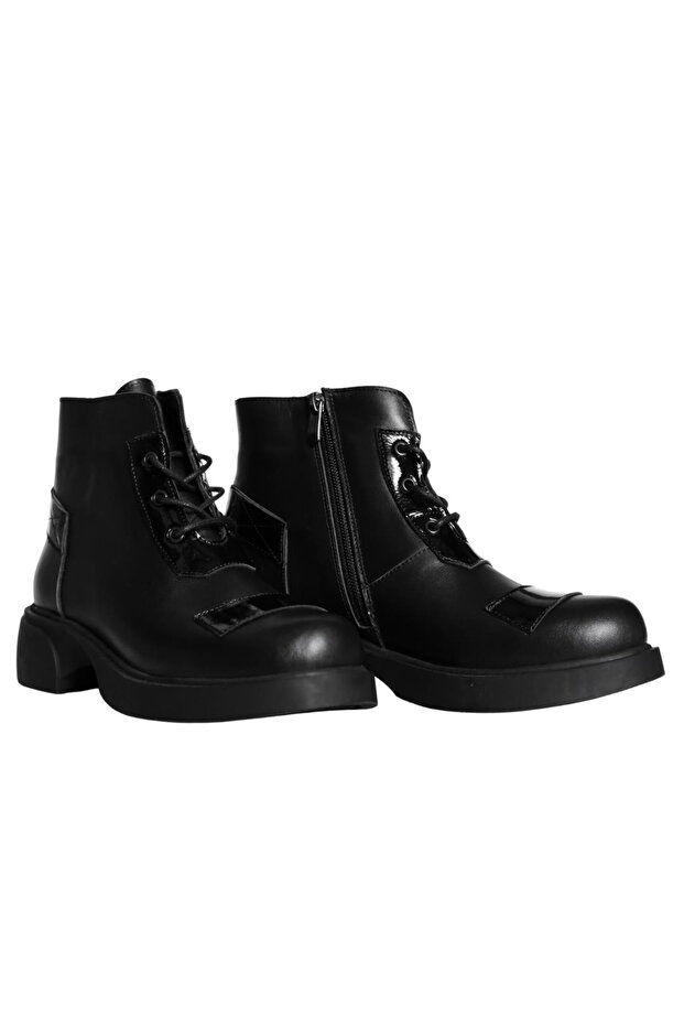 Black Leather Women's Zippered Boots