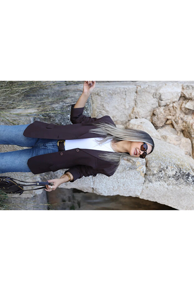 سترة بليزر بني قصة فضفاضة من البولي فيسكوز - 1