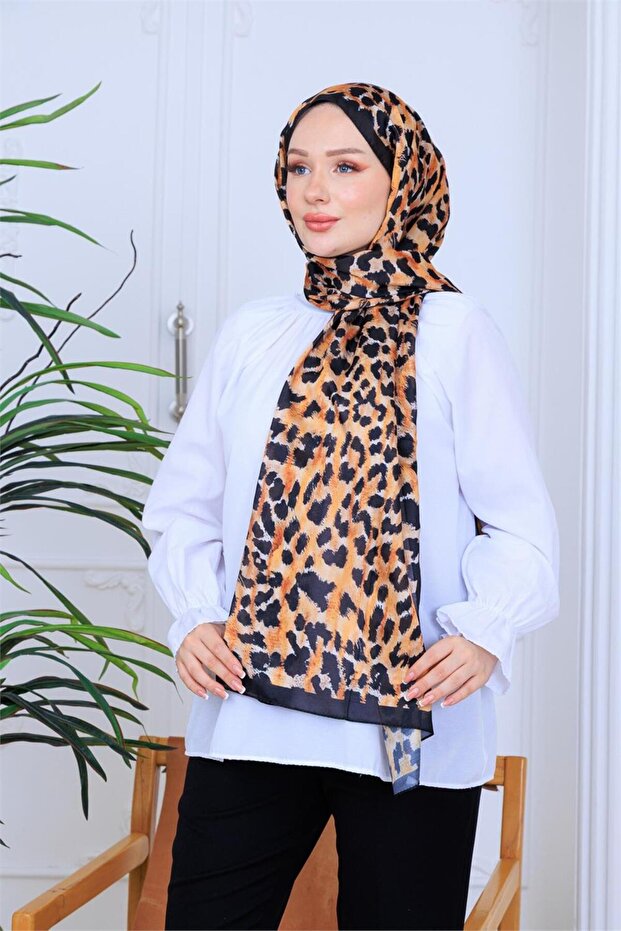 Leopard Patterned Digital Soft Shawl - 1
