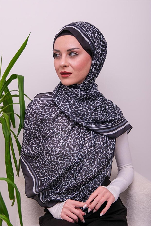 شال ناعم رقمي بنقشة الفهد - 2