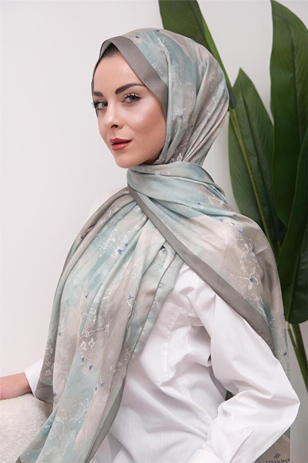Minimal Patterned Digital Soft Shawl - 5