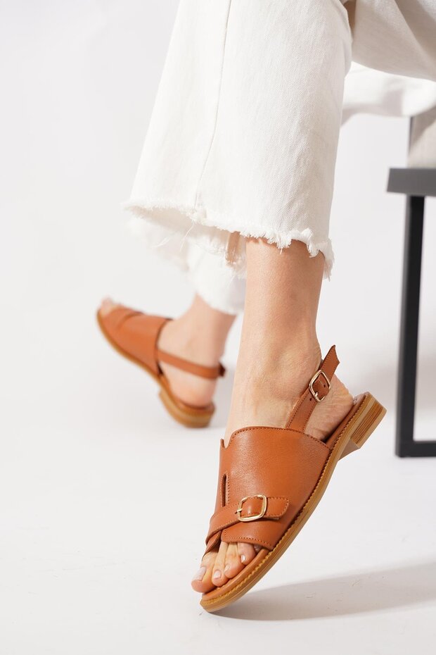 Mentel Belt Buckled Genuine Leather Women's Sandals Tan Skin