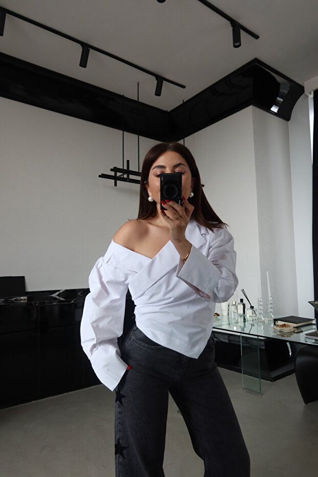 Omuzu Açık Drapeli Bluz - 1