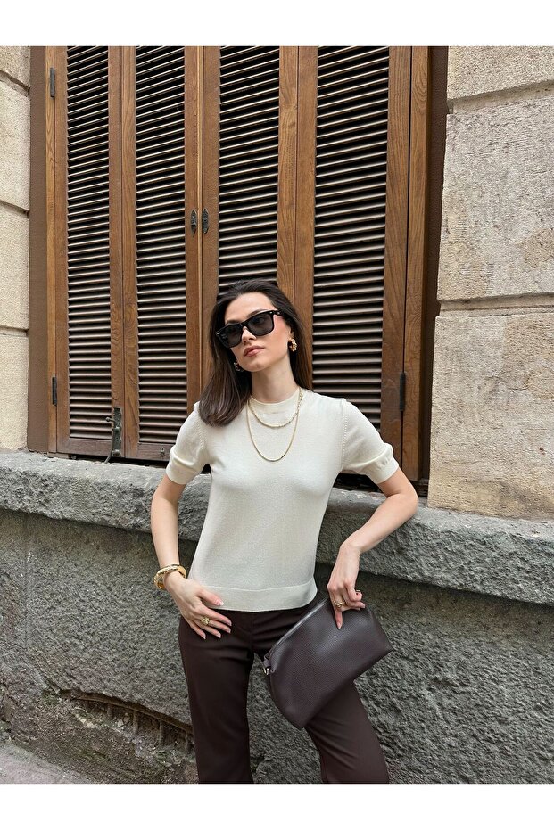 Solid Color Elite Basic Short Sleeve Knitwear - 2