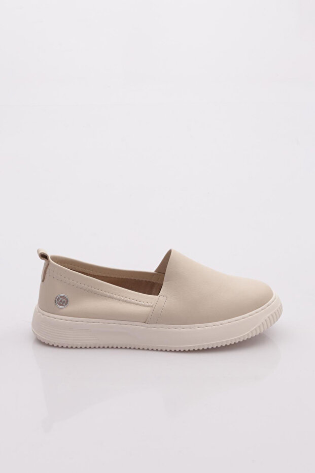 D25Ya-850 Women's Leather Casual Shoes