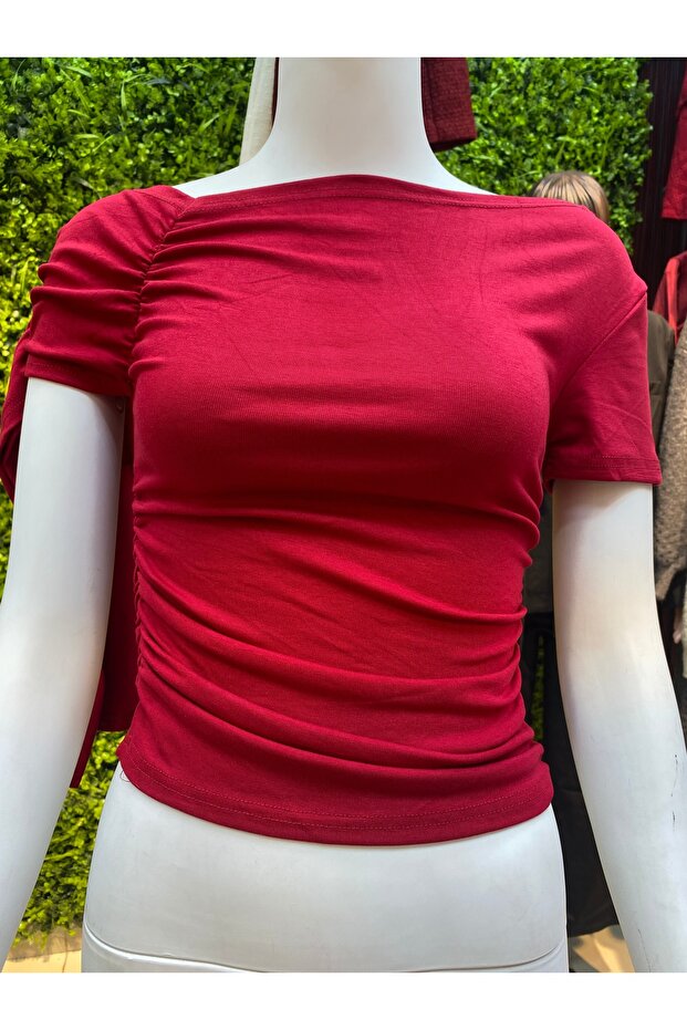 Ruched off-The-shoulder