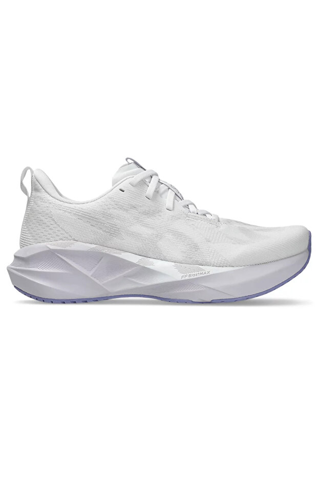 Novablast 5 Women's White Running Shoes 1012B765-103