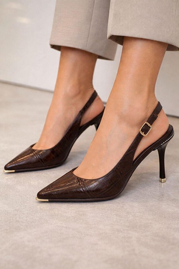 Brown Kroka Front Closed Classic Shoes