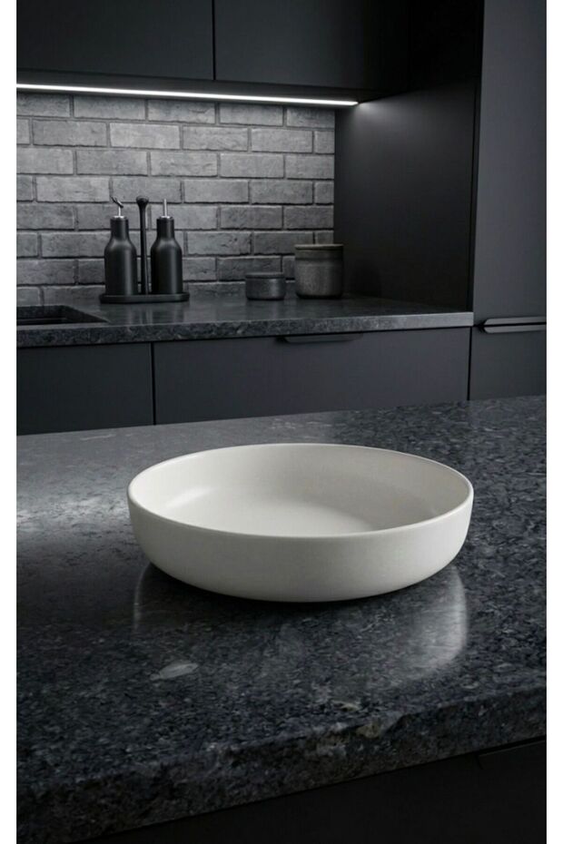 Modern Porcelain 20 cm Matte White Salad Plate Serving and Presentation Bowl