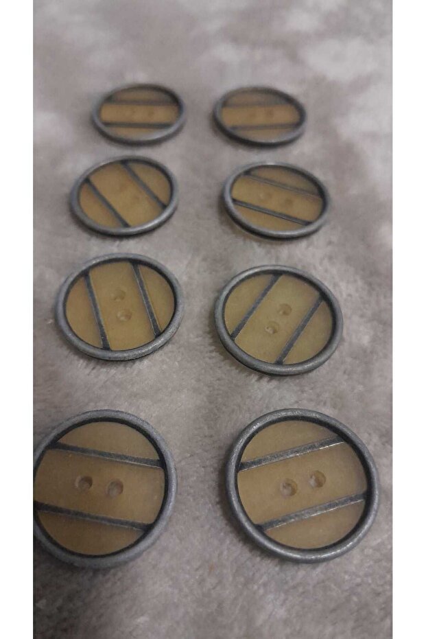 Polyester Button 30 Boy 18 mm 8 Pieces