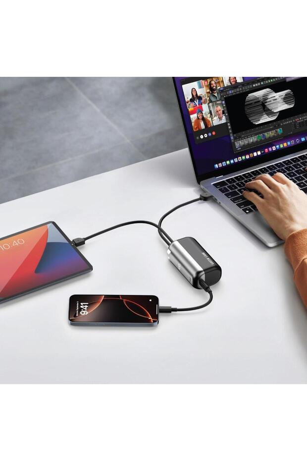 10000mAh Power Bank, 22.5W PD Fast Charging with Built-in Lightning & USB-C Cables, LED Display