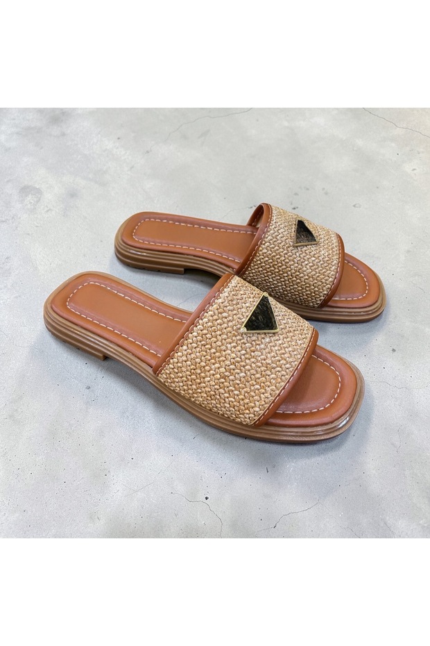 Auspicious Summer Slipper Taba Triangle Buckle