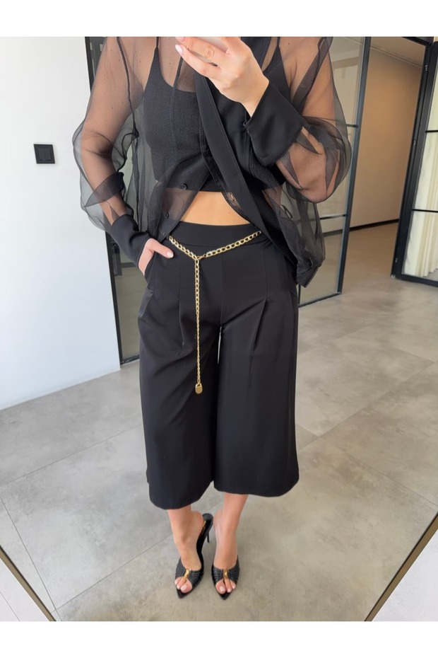 Zi̇nci̇r Ke Belt Pleated Bermuda Black