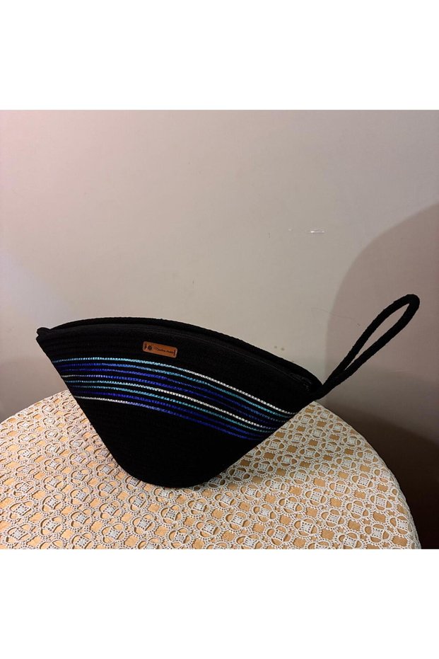 Floş İp Geşişli V Clutch Bag