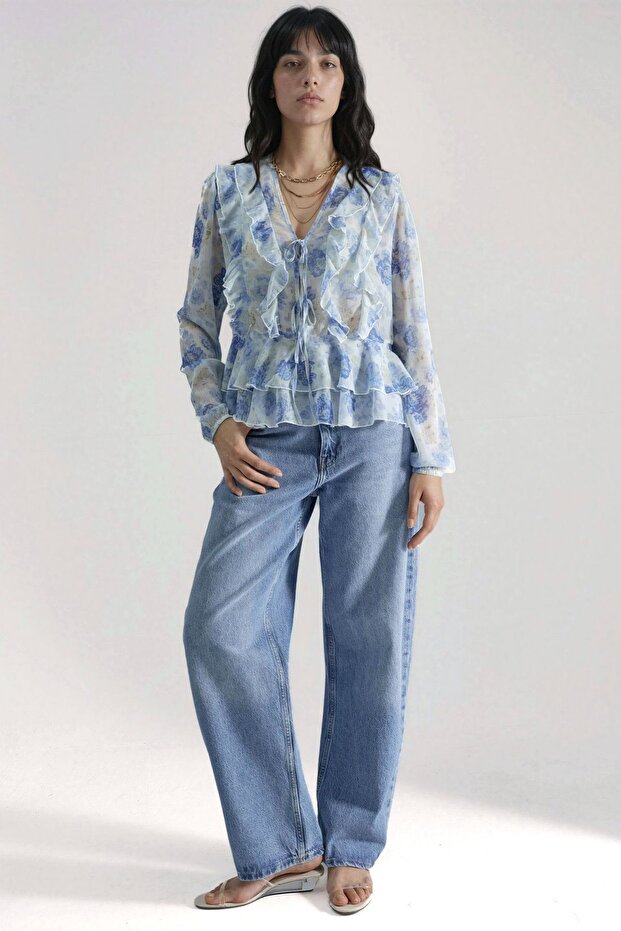 Frilly V-Neck Patterned Blouse - 5