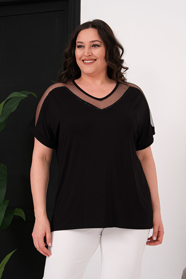 Women's Plus Size Black, Collar Tulle and Stone Detailed Viscose Blouse 65N39417
