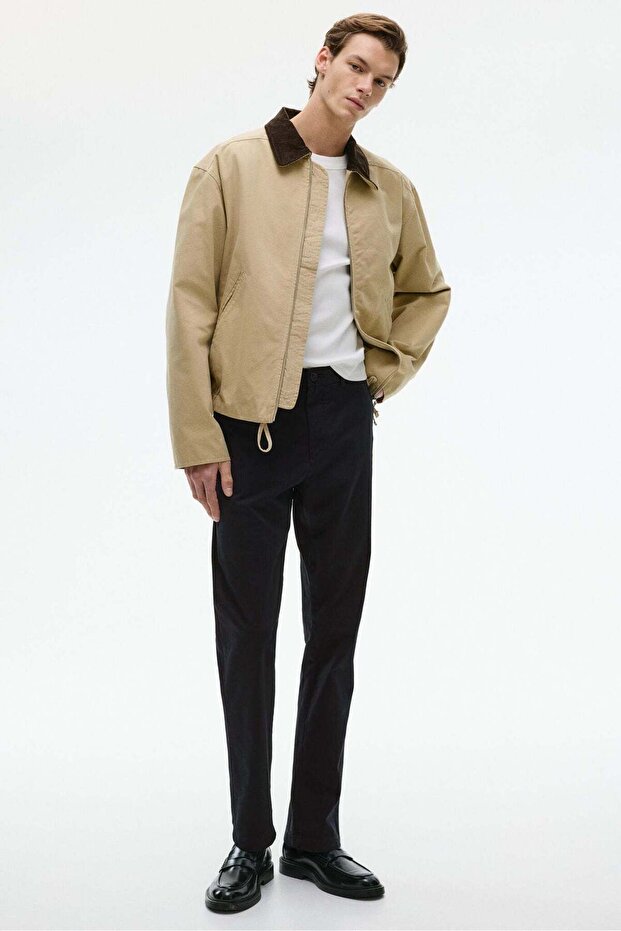 بنطلون قطني بقصّة Slim Fit