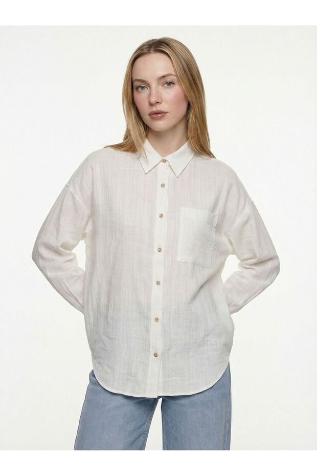 Loose Fit Women's Shirt U.sleeve